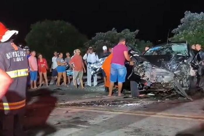 Acidente entre carros deixa três mortos e dois feridos na AL-115, em Arapiraca