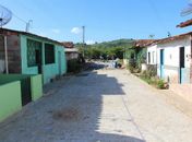 Povoado Santa Fé tem nova rua pavimentada, em União dos Palmares