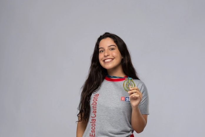 Aluna da Escola Sesi Cambona é finalista de prêmio internacional