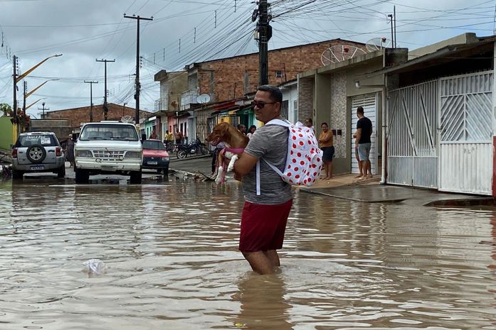 Litoral Norte: Matriz de Camaragibe decreta situação de emergência
