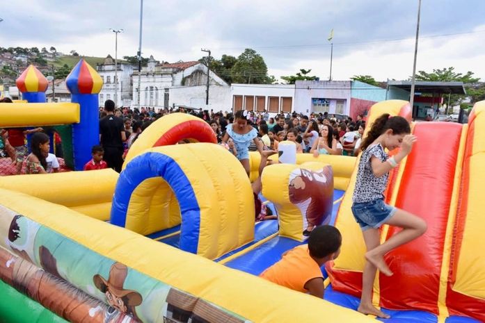 São Jose da Laje: Pelo sexto ano consecutivo município promove festa do Dia das Crianças e leva à praça de eventos cerca de cinco mil pessoas