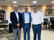 Nesta terça-feira acompanhado do Deputado Estadual Dr.Wanderley, o pré candidato a Prefeito por Paulo Jacinto/AL - Fabrício Faustino, foi recebido pelo Governador Paulo Dantas