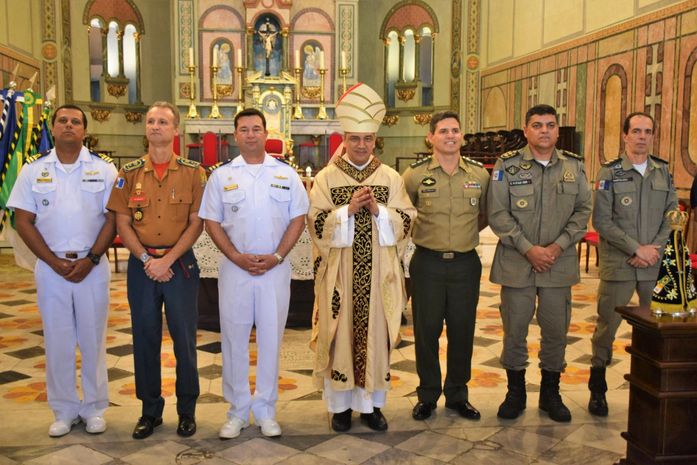 PM participa da celebração da Missa de Páscoa dos Militares