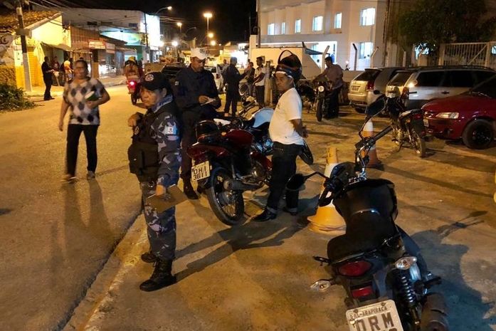 Ação realizada na noite desta quinta-feira (03)