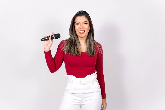 Jornalista e Especialista em oratória, Meline Lopes