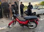 Suspeito de receptação é preso com moto furtada à venda em rede social, em Maceió