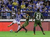 Pressionado, CSA enfrenta o Coritiba e tenta manter posição no G4