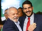 E não é que, no dia  20,  Lula deu uma baita rasteira na aspiração das  mulheres negras? Indicou outro homem branco para o STF, o Messias