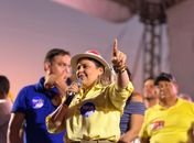 Samyra do Basto arrasta multidão e faz lançamento histórico em Junqueiro