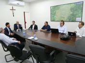 Teófilo recebe o senador Rodrigo Cunha e apresenta projetos do município