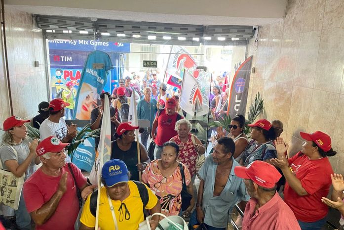 Movimentos agrários ocupam sede do Incra em Maceió contra superintendente indicado por Lira