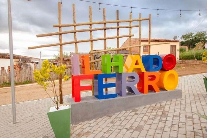 Ilha do Ferro fica ainda mais atrativa com implantação de um Mirante bem ao estilo artesanal