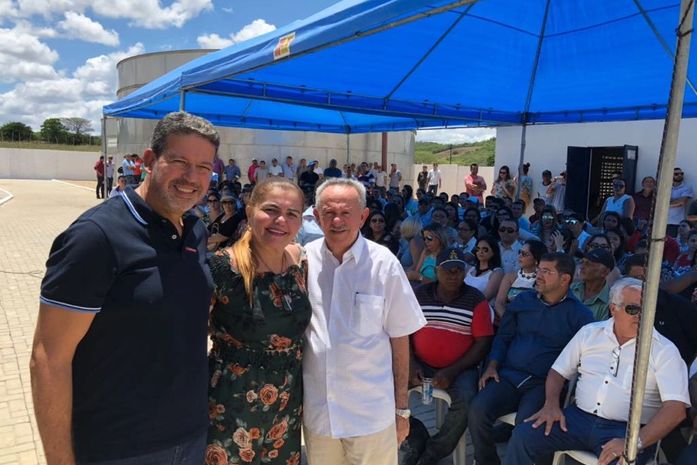 Biu e Arthur Lira fazem "a política do silêncio" no interior