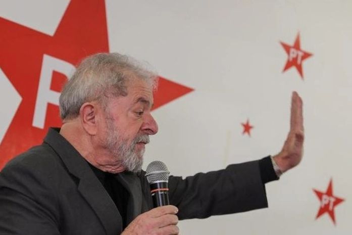 Bolsonaro ironiza Lula após carta com críticas a Moro e à "perseguição" ao PT