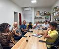 
Em União dos Palmares,AL., a ativista Arísia Barros é recepcionada pelo prefeito Junior Menezes,secretári@s municipais e vereadores
