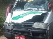 Acidente entre van e cavalo deixa homem e animal mortos na AL 220