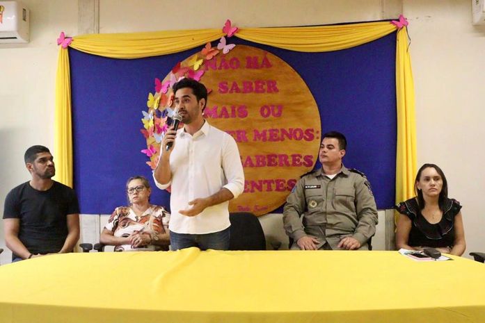 Educação de Santana do Mundaú reúne representantes da comunidade escolar para adotar medidas preventivas de segurança