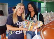 Mais de 2.500 famílias miguelenses recebem cestas básicas