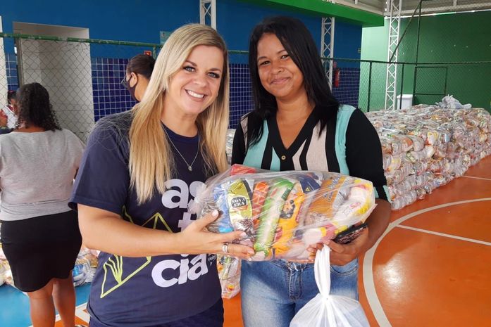 Mais de 2.500 famílias miguelenses recebem cestas básicas