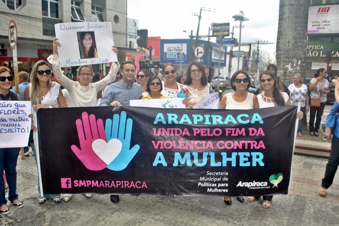 Em ato público, Yale destaca direitos e conquistas das mulheres