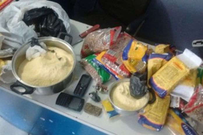 Agentes encontram droga e celular em alimentos destinados a preso no Agreste