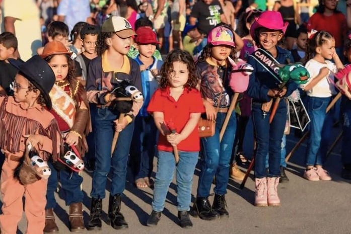 No Agosto Verde, Pão de Açúcar celebra a infância com a II Cavalgada de Cavalo de Pau e o projeto “O Encanto das Nossas Raízes”