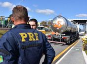 PRF faz operação contra sonegação fiscal na venda de etanol