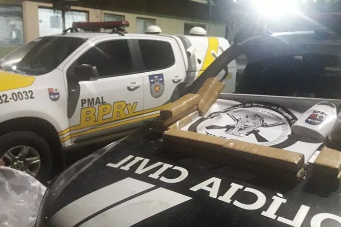 Polícia apreende em Alagoas 15kg de maconha transportado de Aracaju em carro de passeio