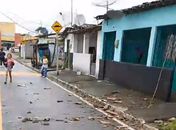 Vídeo: vendaval danifica vários imóveis em Matriz de Camaragibe; cidade não estava na lista de alerta