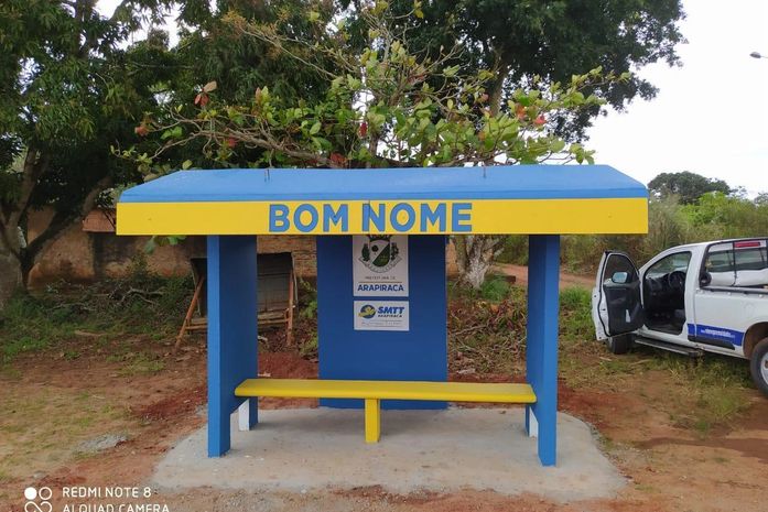 Pontos de ônibus da zona rural de Arapiraca ganham abrigos em concreto