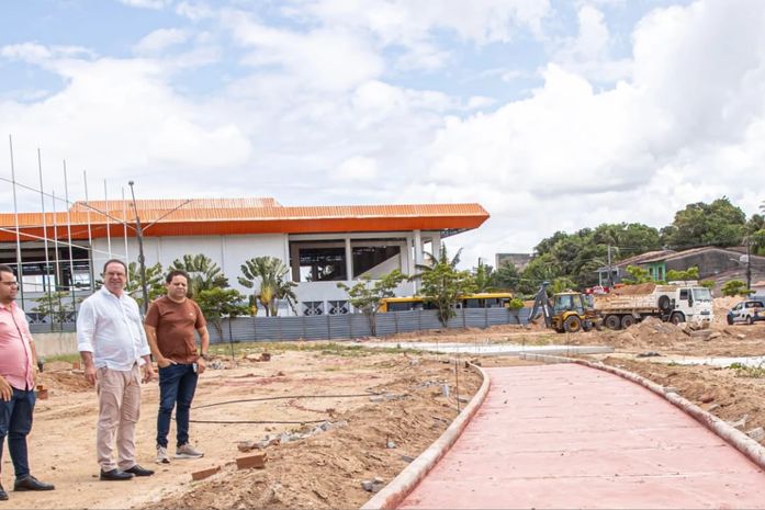 Prefeito Luciano Barbosa acompanha avanço das obras de revitalização e ampliação do Parque Ceci Cunha