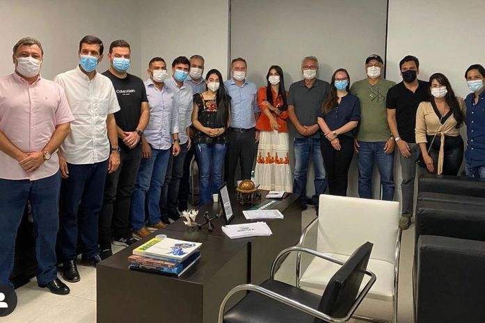 MDB reúne pré-candidatos a deputados e ao Senado