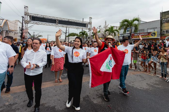 Rio Largo celebra cultura e tradição com grandioso Desfile Cívico no Centro da cidade