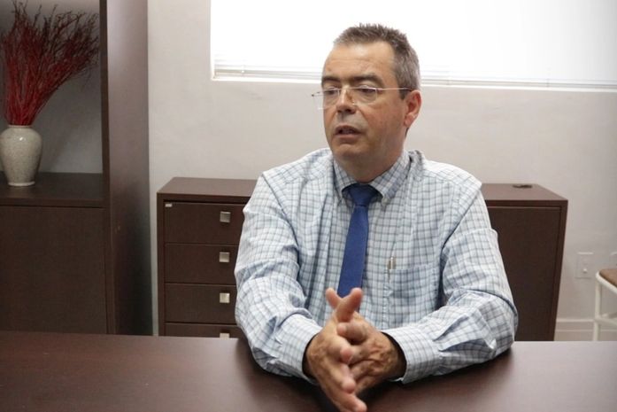 Médico urologista, Humberto Montoro