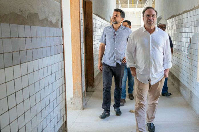 Obras de pavimentação asfáltica e construção de creche avançam no João Paulo II e Primavera em Arapiraca