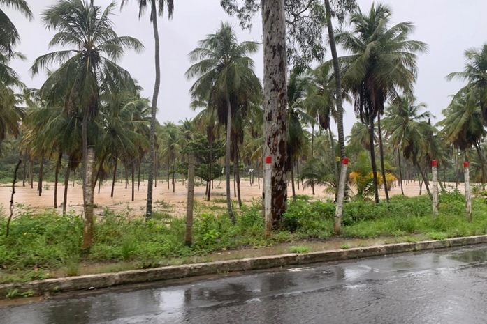 Veja vídeos dos pontos com alagamentos registrados nas ruas em Maceió