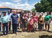 "Existe Wi-Fi na praça, mas não tem água na casa do povo", diz Alan Balbino em Canapi
