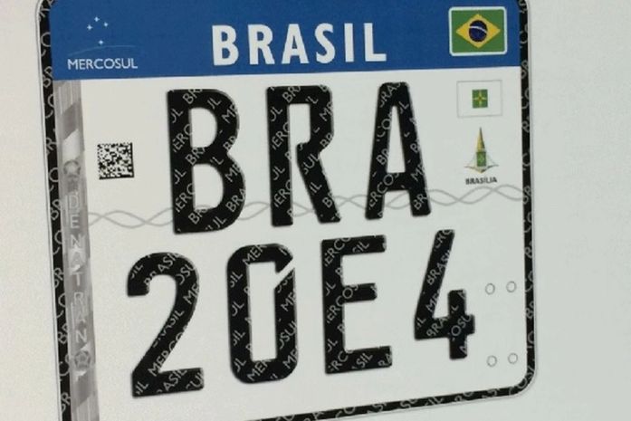 Placas começam a valer em 2016 (Foto: Reprodução/Denatran)