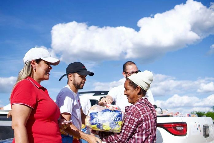 Prefeitura de Delmiro Gouveia conclui entrega de cestas básicas da Semana Santa na zona rural