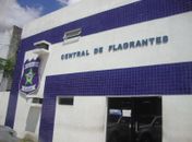 Central de Flagrantes, no Farol