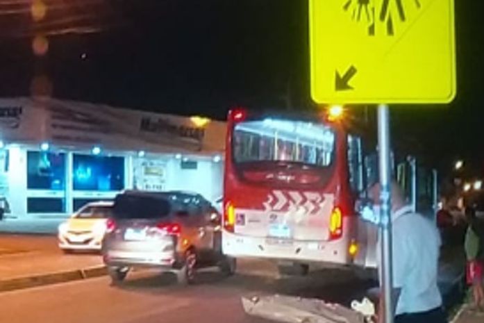Homem de 55 anos morreu atropelado por ônibus na Via Expressa, em Maceió