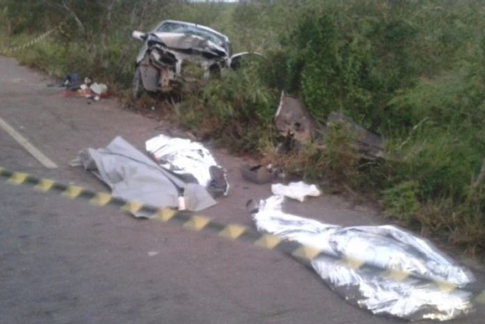 Grave acidente na AL-220 deixa três mortos