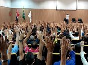 Servidores do Detran se reúnem em assembleia e não descartam greve