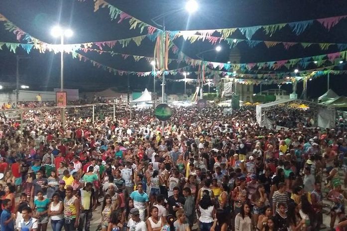 Primeira noite de carnaval na Laje
