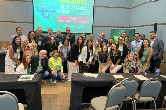 Secretária de Saúde de Santana do Mundaú participa de evento sobre novos desafios do SUS