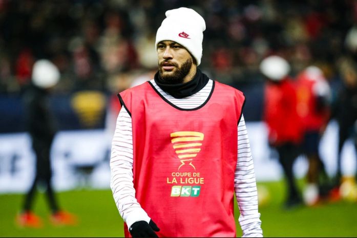 Neymar é aguardado em Paris neste fim de semana