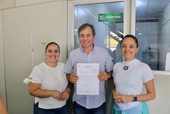 Como prometido, prefeito encaminha à Camara Projeto de Lei do piso nacional da Enfermagem