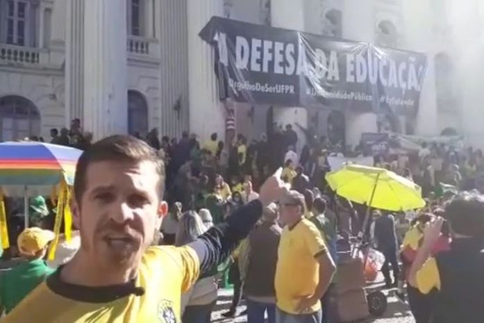 O capitão em seu labirinto