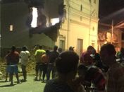 Parte de torre de igreja desaba no Centro de Atalaia
