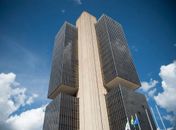 Banco Central mantém juros básicos no menor nível da história